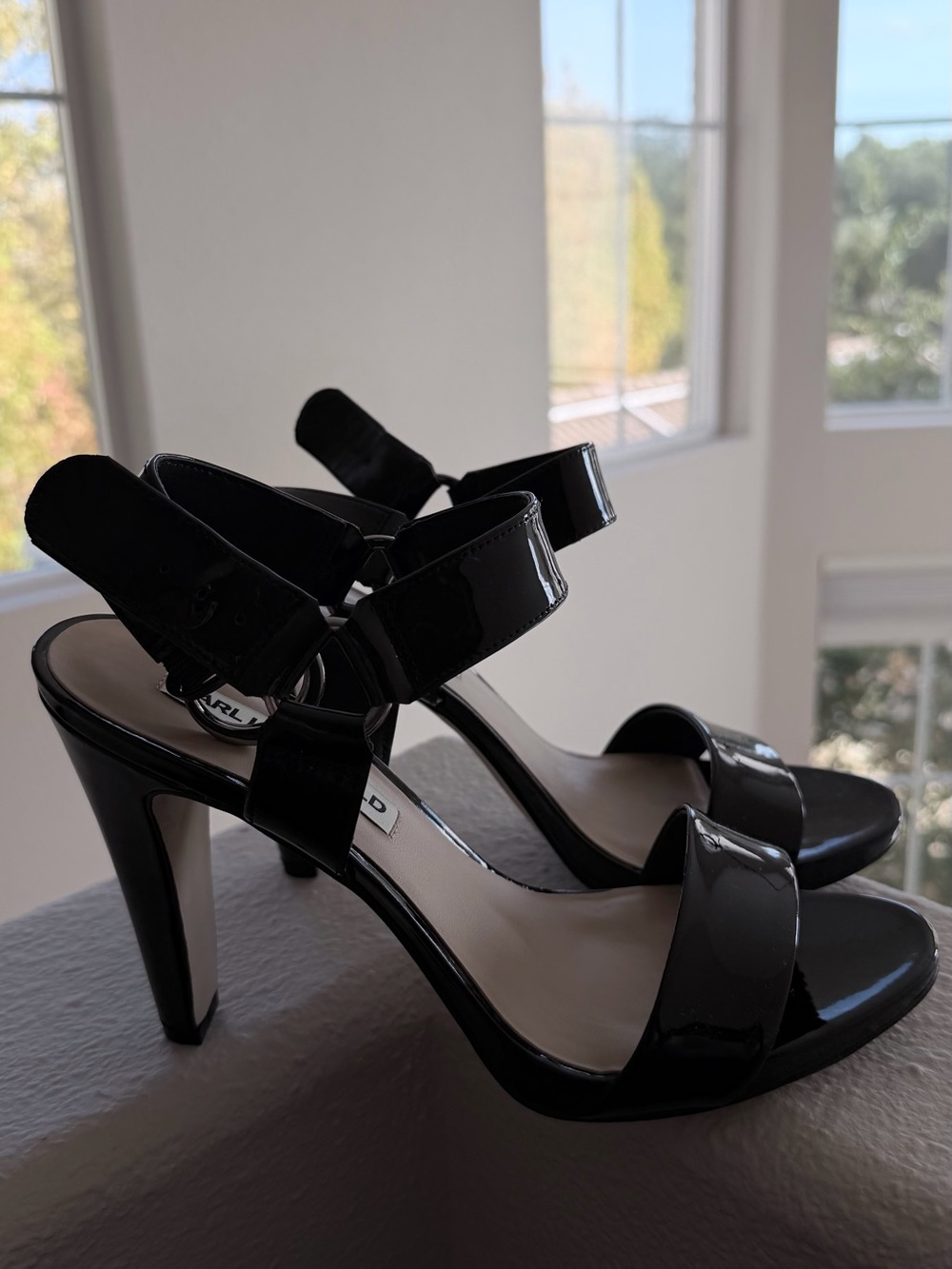 Karl Lagerfeld Black Patent Open-Toe Heels with Ankle Strap